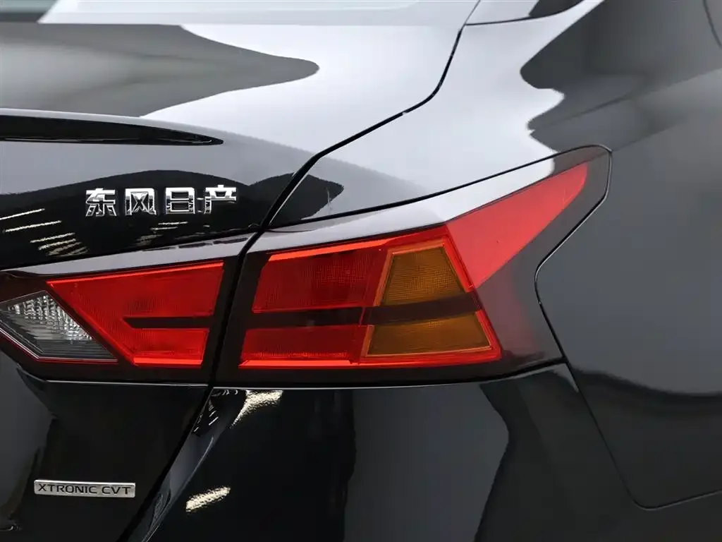 Nissan Teana — фото 7