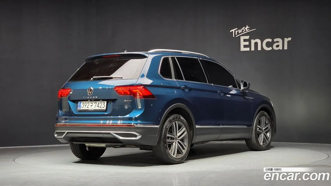 Volkswagen Tiguan — фото 2
