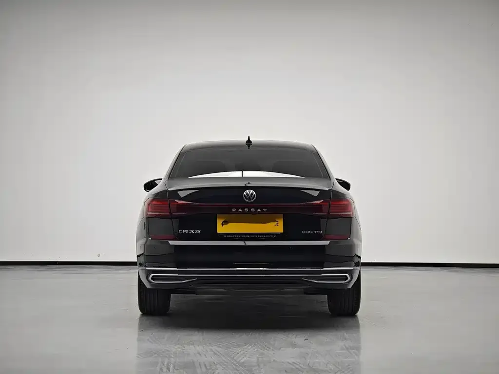 Volkswagen Passat — фото 3