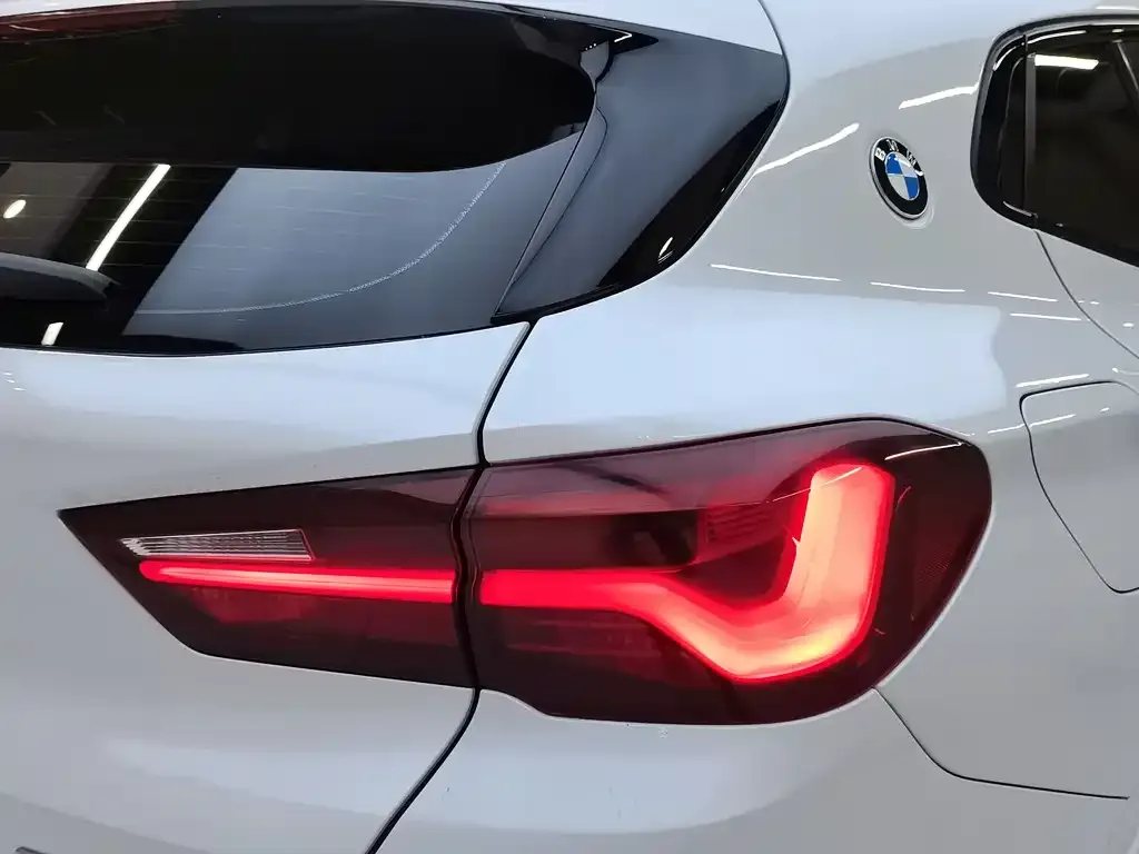 BMW X2 — фото 8