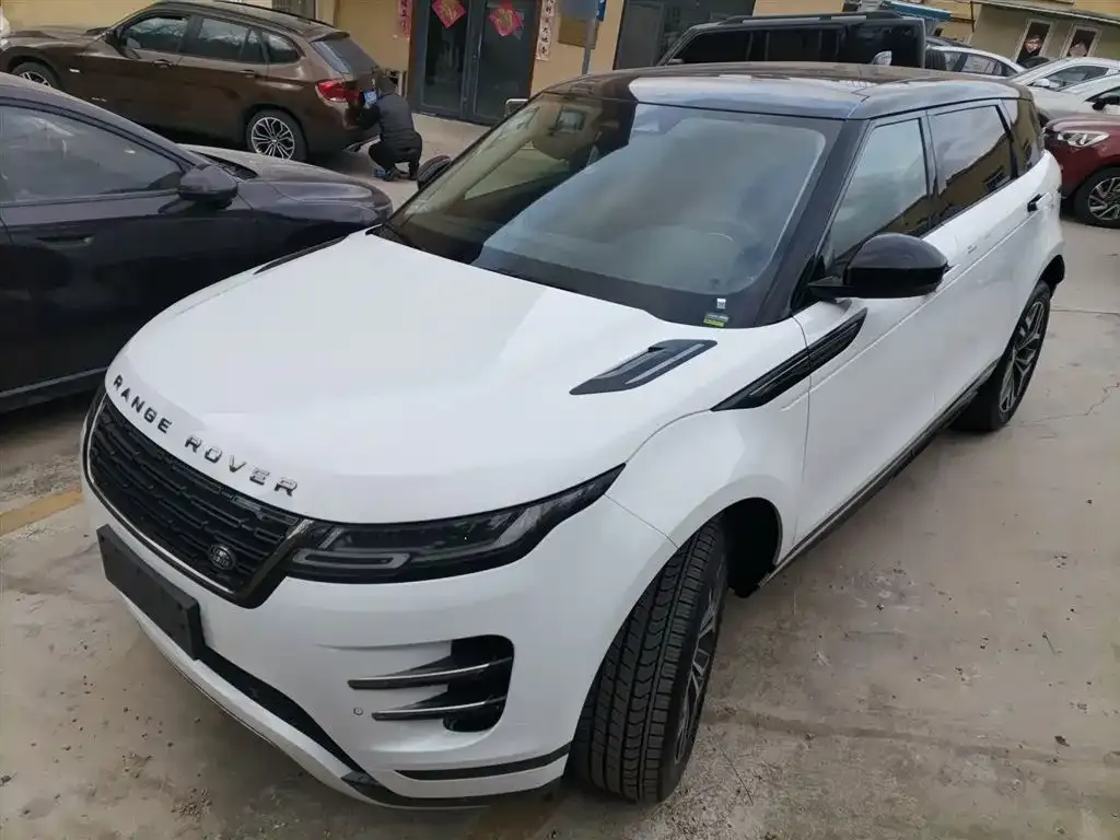 Land Rover Evoque — фото 1