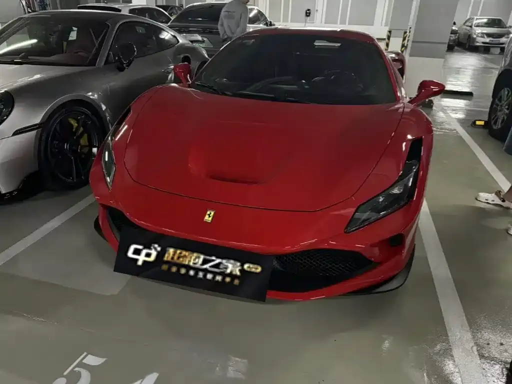 Ferrari F8 — фото 1