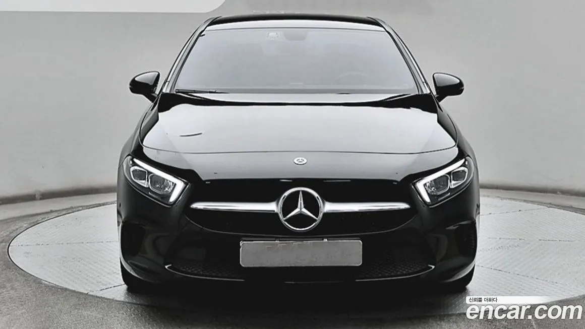 Mercedes-Benz A-Class — фото 1