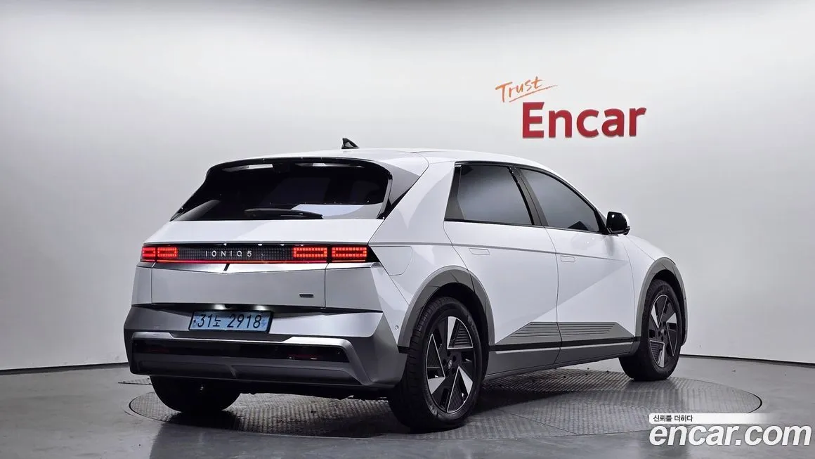 Hyundai Ioniq5 — фото 3
