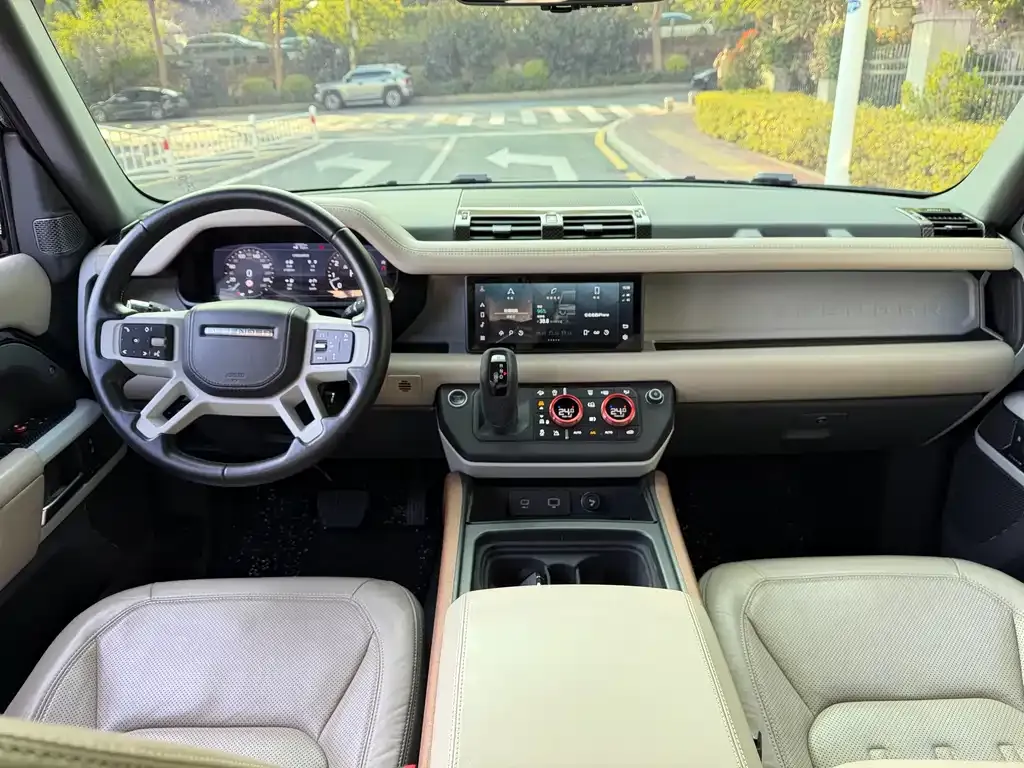 Land Rover Defender — фото 3