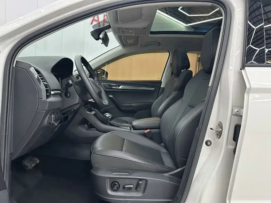 Skoda Karoq — фото 2