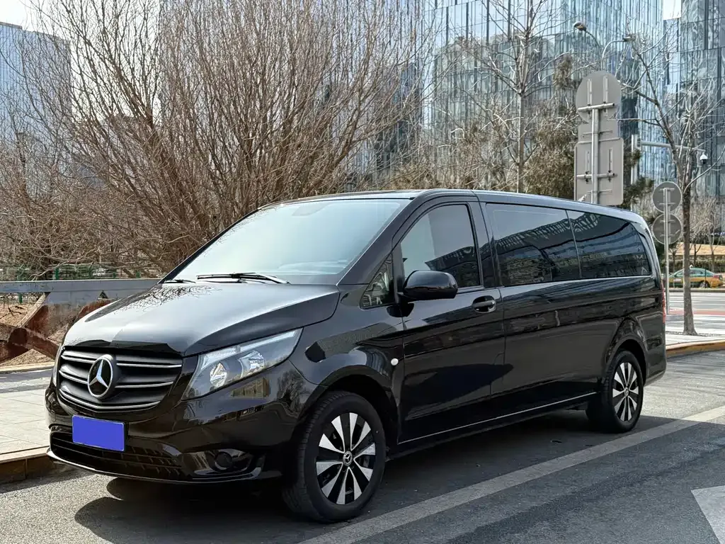Mercedes-Benz Vito — фото 1
