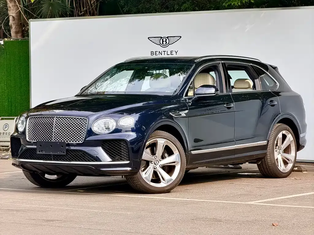 Bentley Bentayga — фото 1