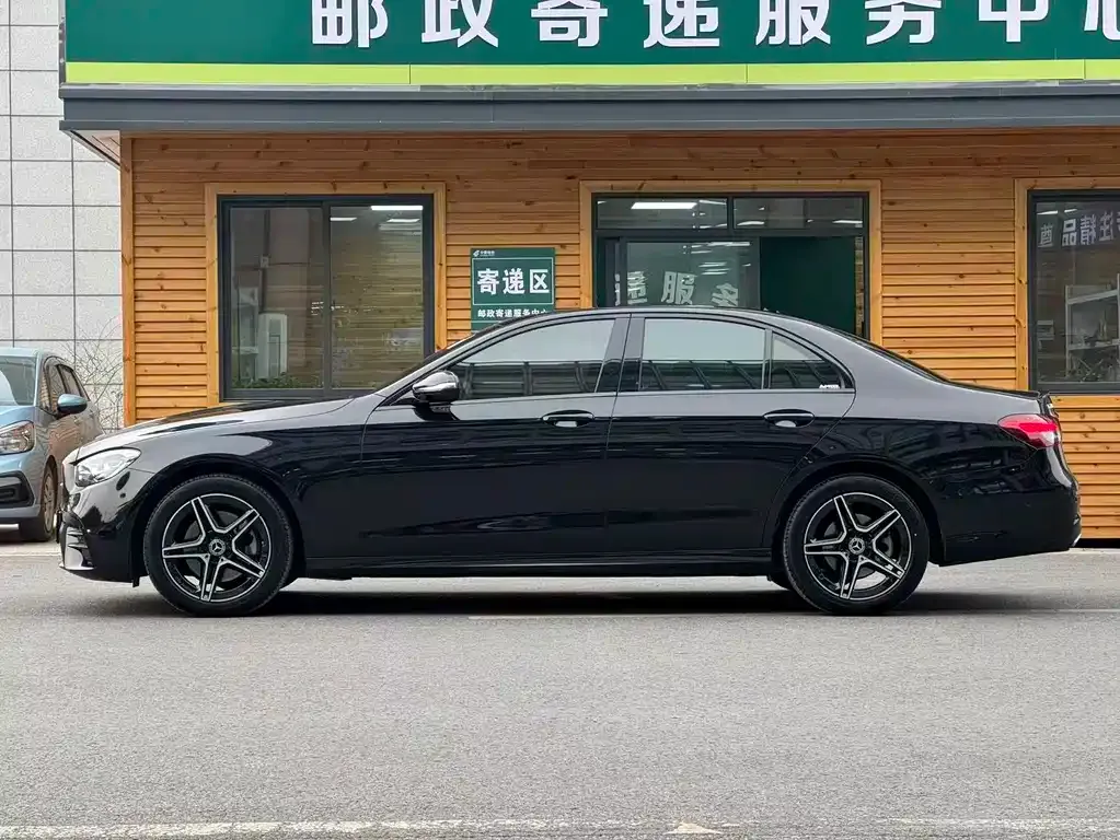 Mercedes-Benz E-Class (Import) — фото 8