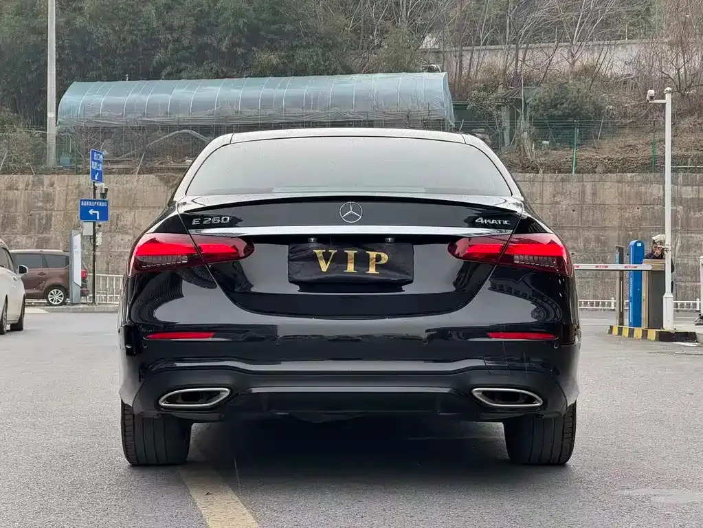 Mercedes-Benz E-Class (Import) — фото 10