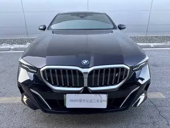 BMW i5 — фото 7