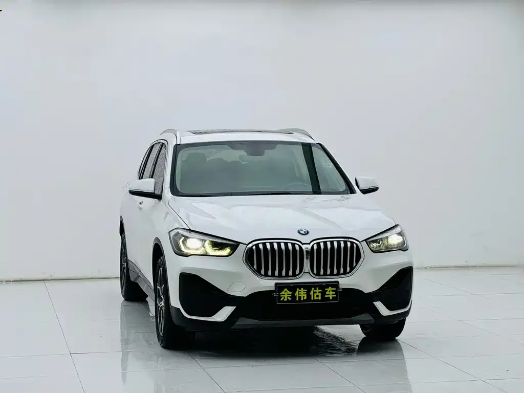 BMW X1 — фото 4