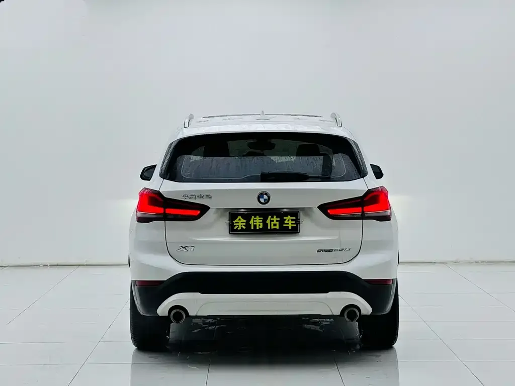 BMW X1 — фото 6