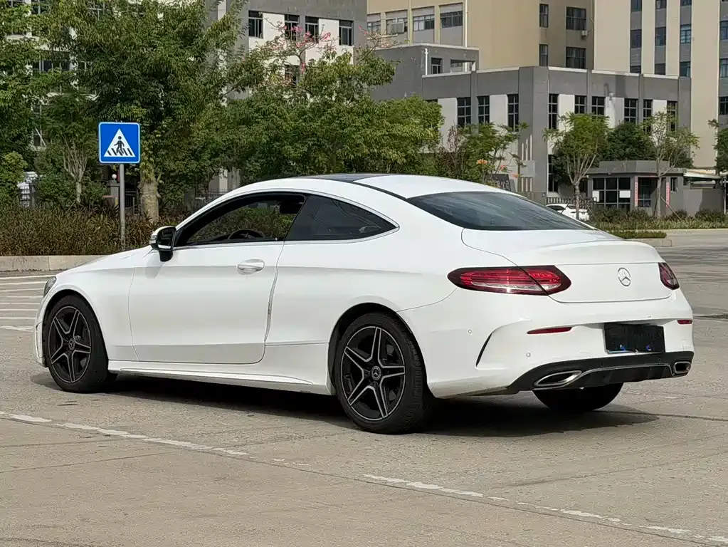 Mercedes-Benz C-Class (Import) — фото 5