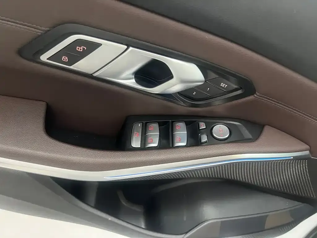 BMW i3 — фото 3