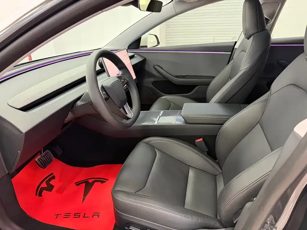 Tesla Model 3 — фото 7