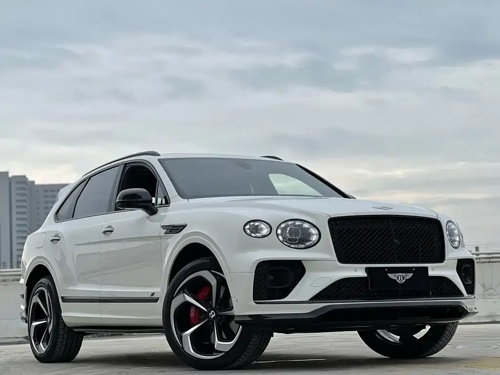 Bentley Bentayga — фото 2