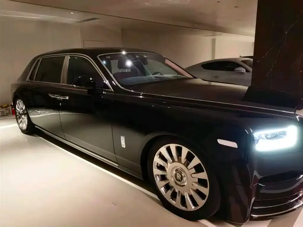 Rolls-Royce Phantom — фото 4