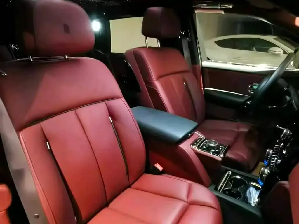Rolls-Royce Phantom — фото 2