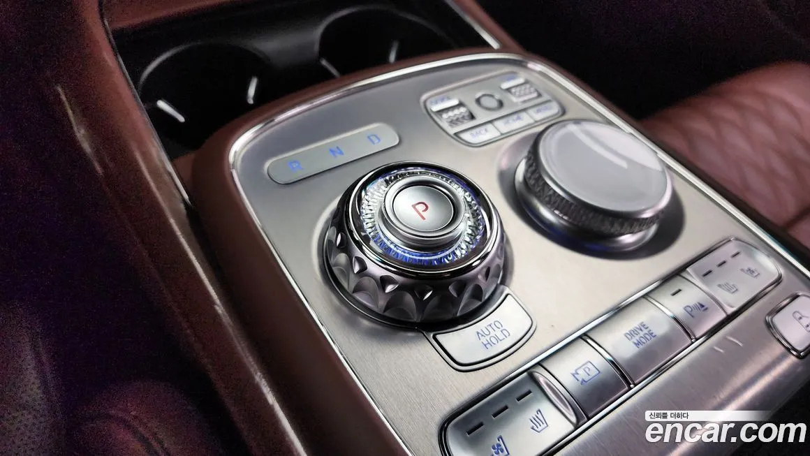 Genesis G90 — фото 7