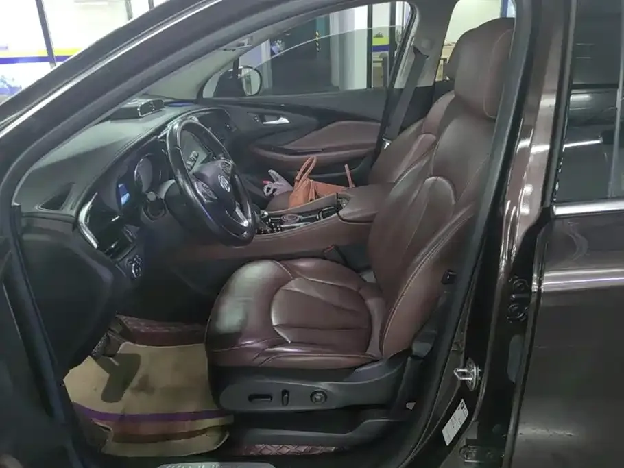 Buick Envision Plus — фото 7