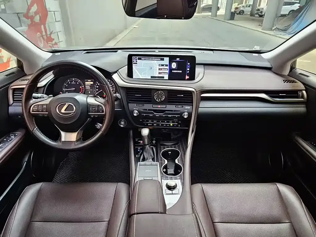 Lexus RX — фото 7