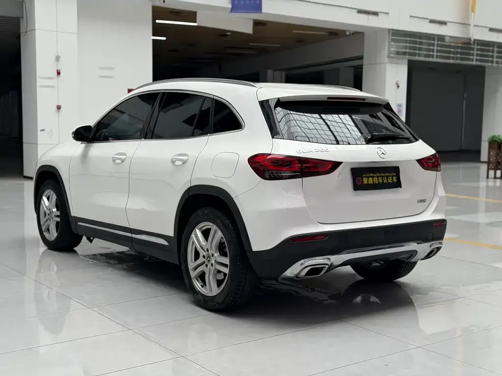 Mercedes-Benz GLA — фото 4