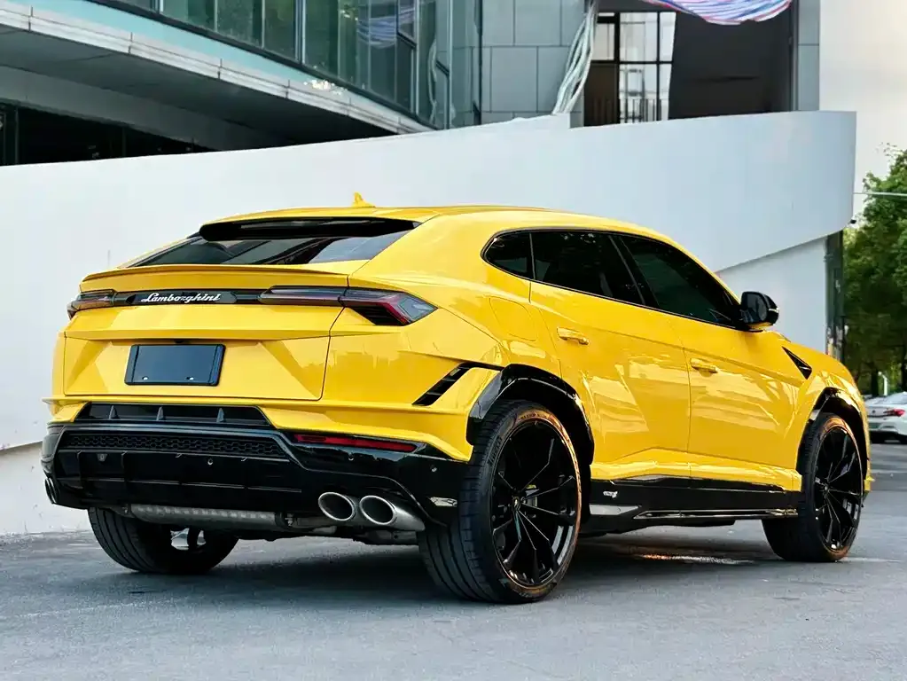 Lamborghini Urus — фото 4
