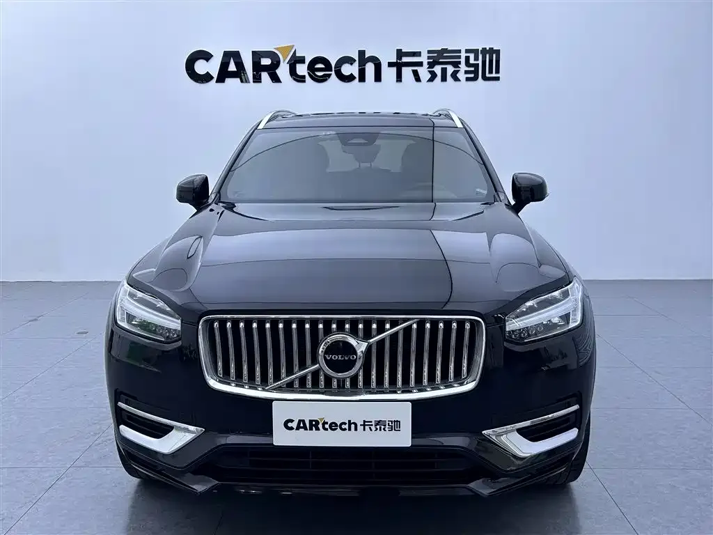 Volvo XC90 — фото 6