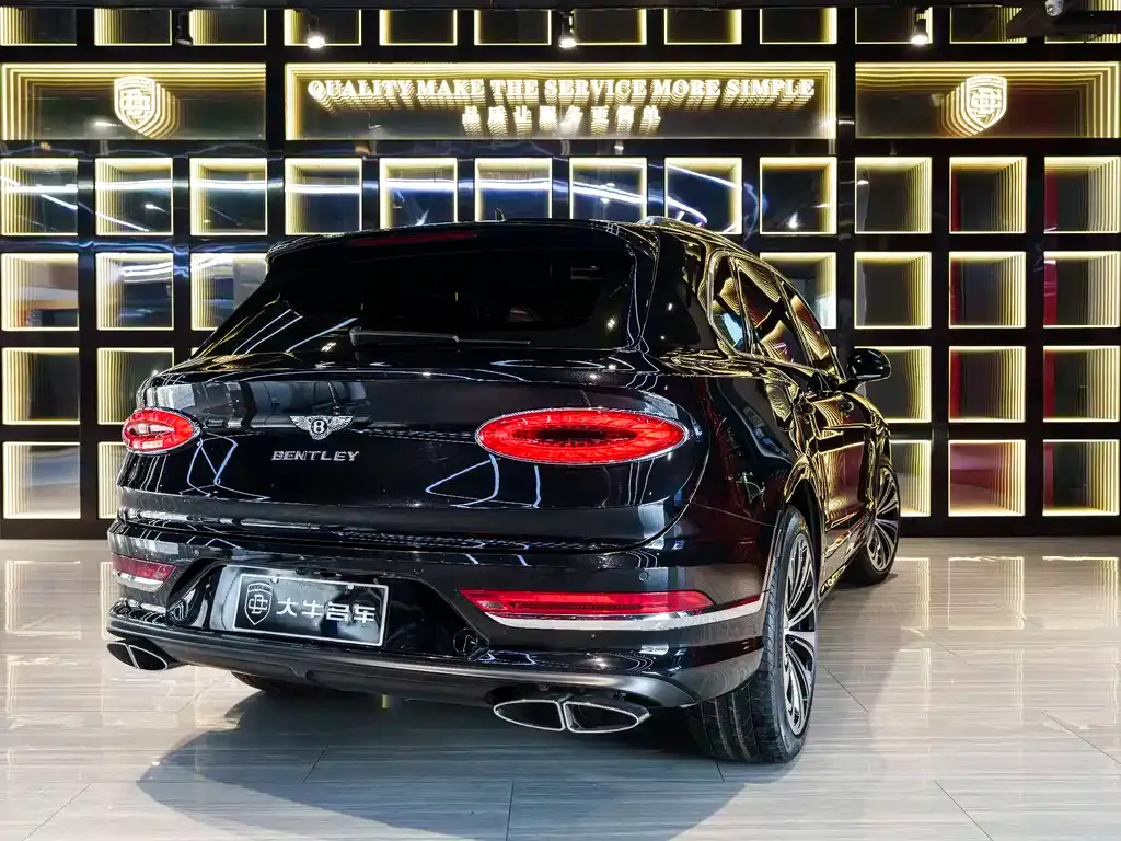 Bentley Bentayga — фото 7