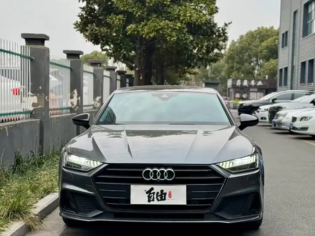 Audi A7 — фото 9