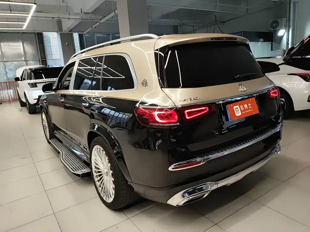 Mercedes-Benz GLS — фото 4