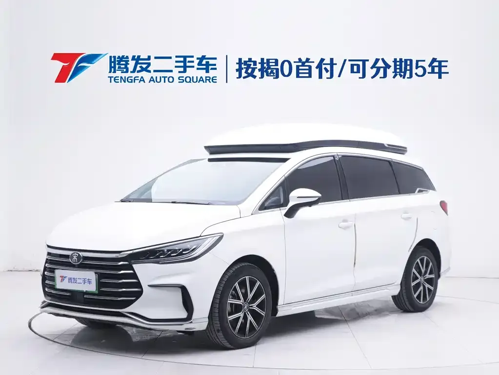 BYD MAX New Energy — фото 1