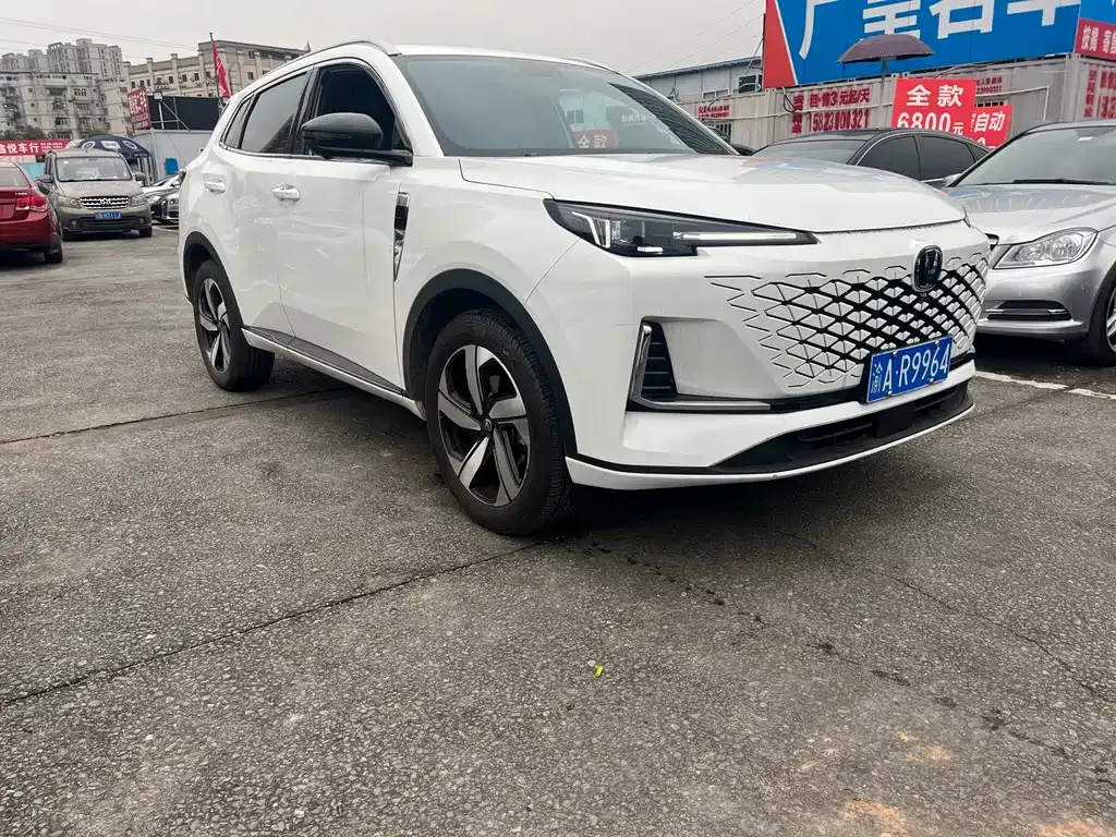 Changan CS55PLUS — фото 1