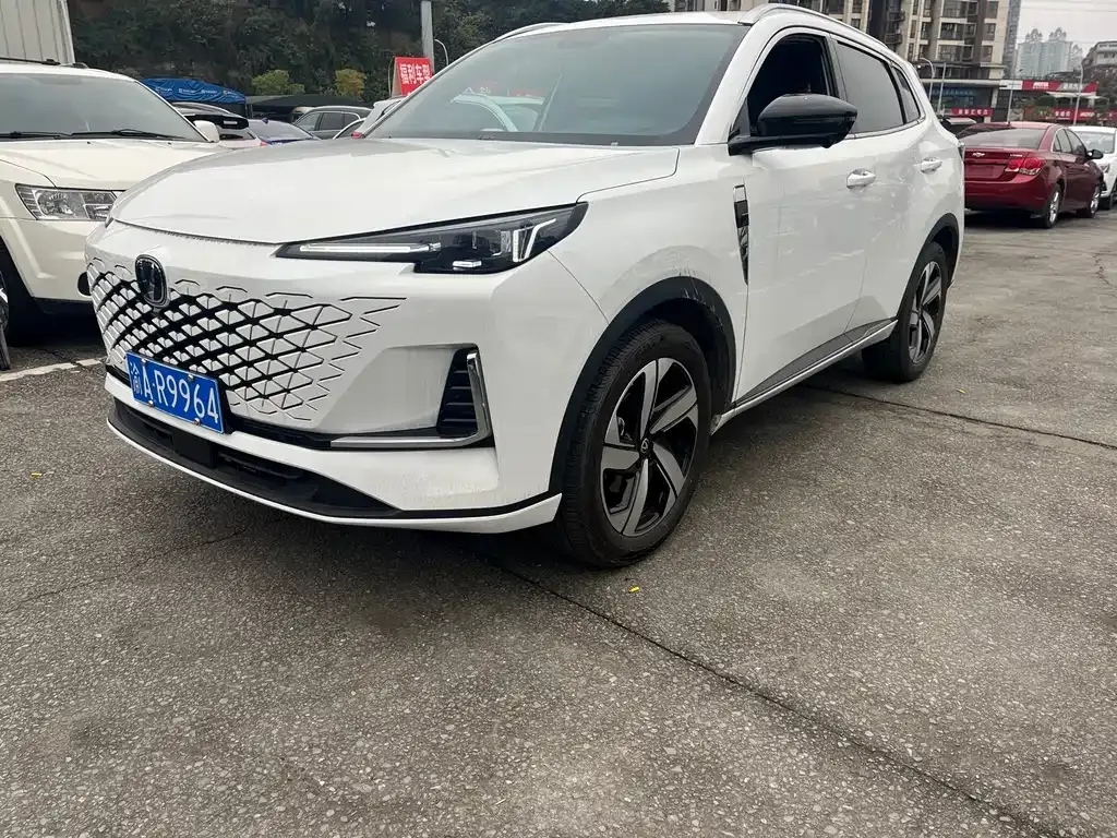 Changan CS55PLUS — фото 10