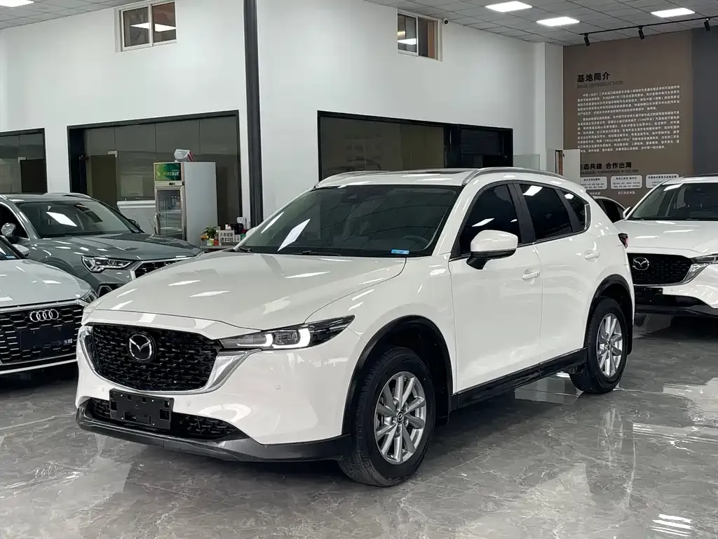 Mazda CX-5 — фото 1