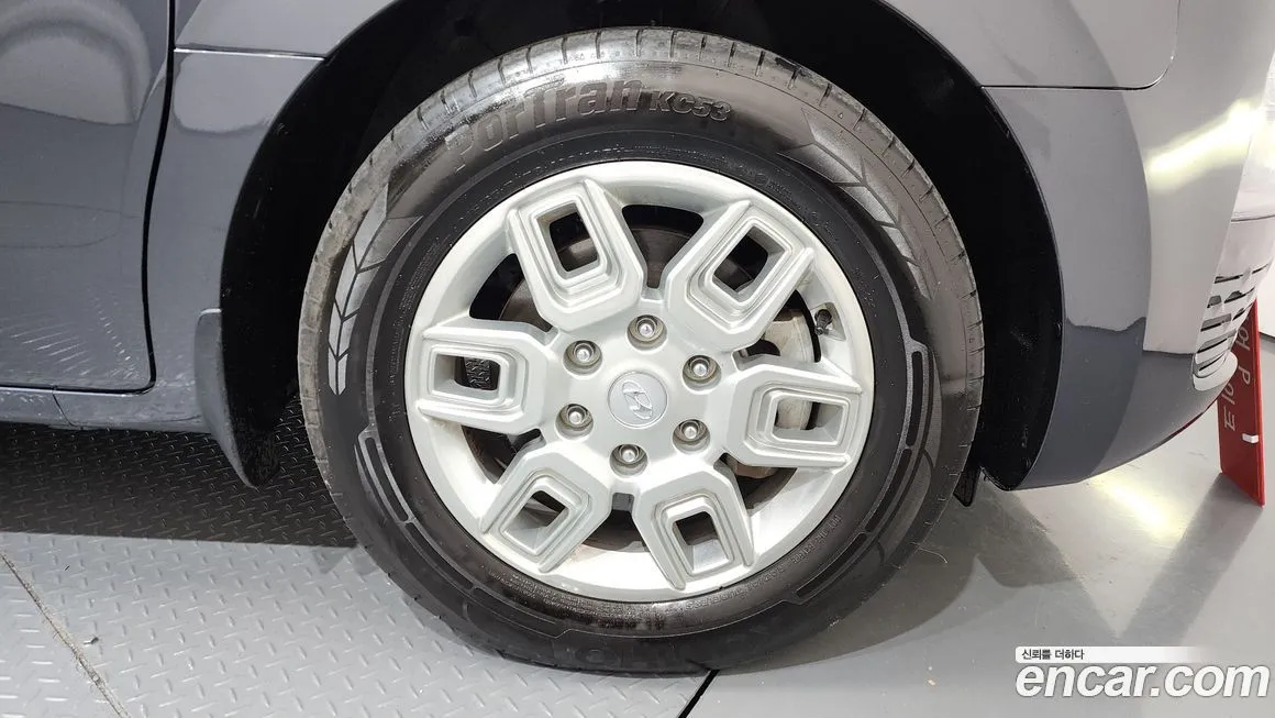 Hyundai Staria — фото 9