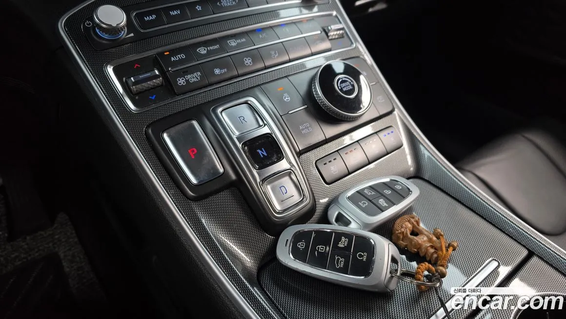 Hyundai Santafe — фото 7