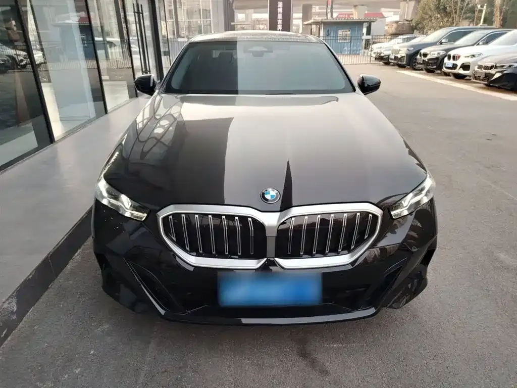 BMW 5 Series (Import) — фото 8