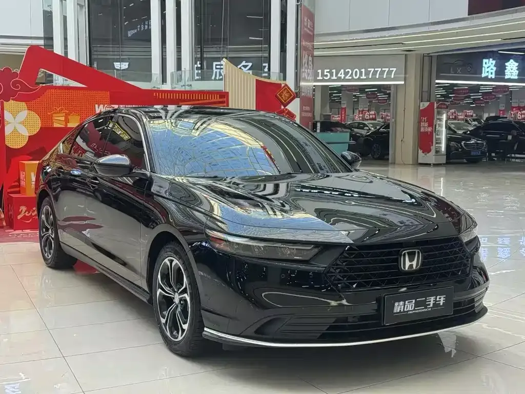 Honda Accord — фото 5