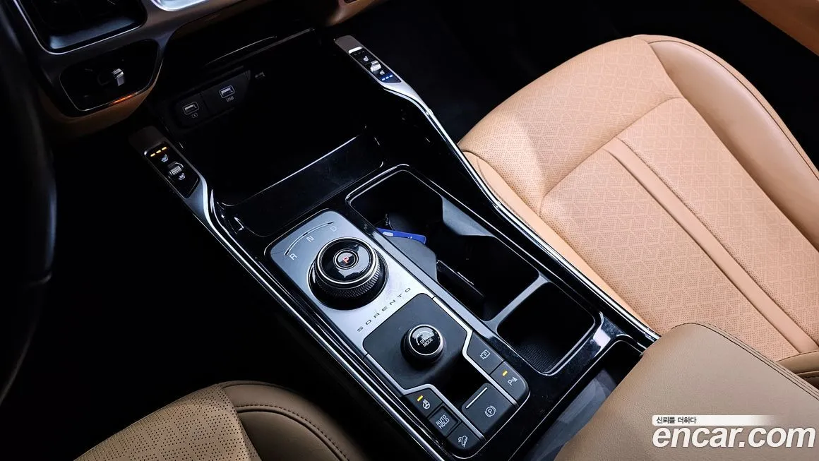 Kia Sorento — фото 6