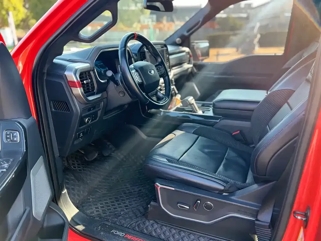 Ford F-150 Raptor — фото 2
