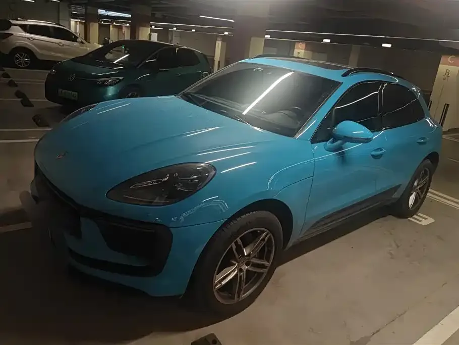 Porsche Macan — фото 1