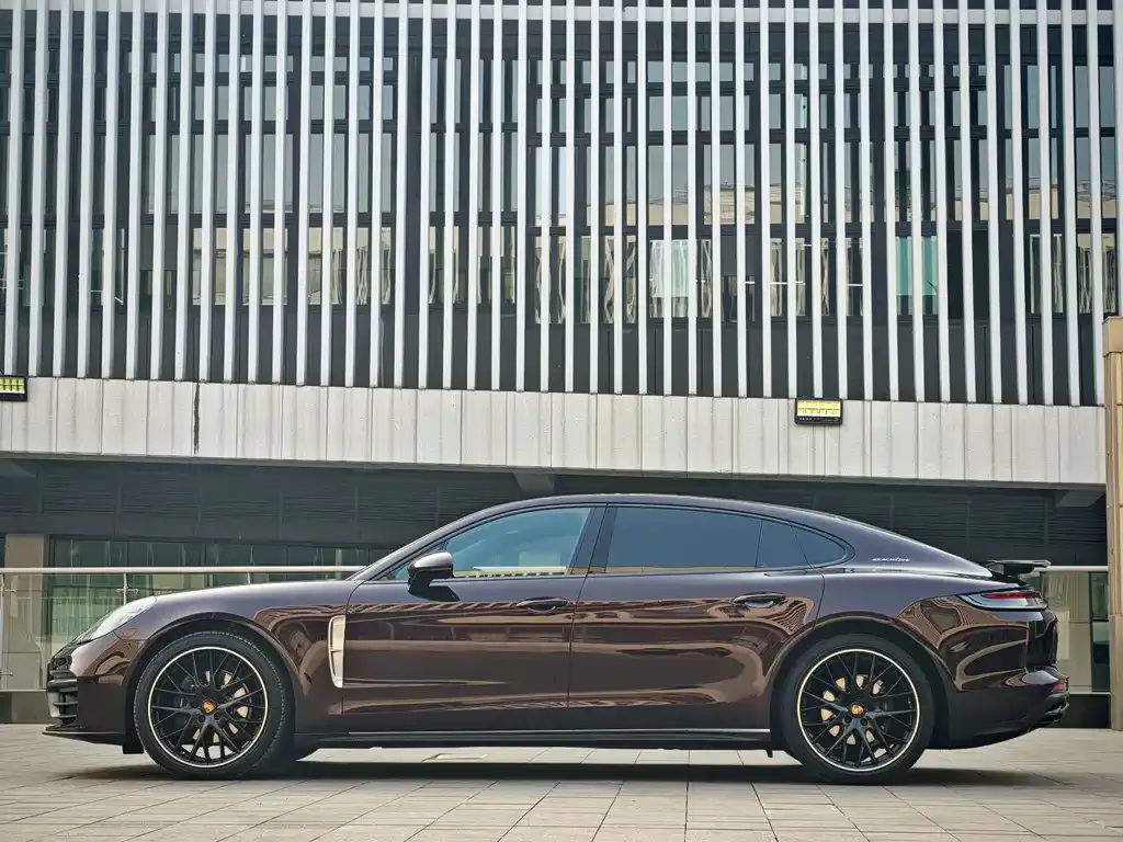 Porsche Panamera — фото 4