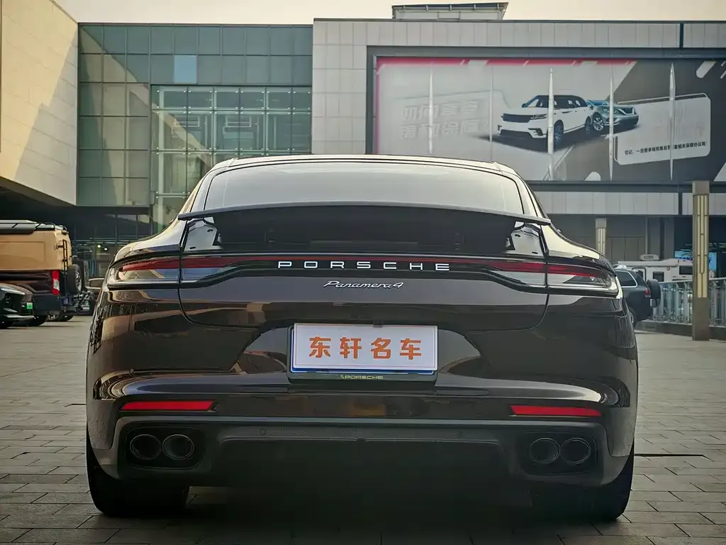 Porsche Panamera — фото 10