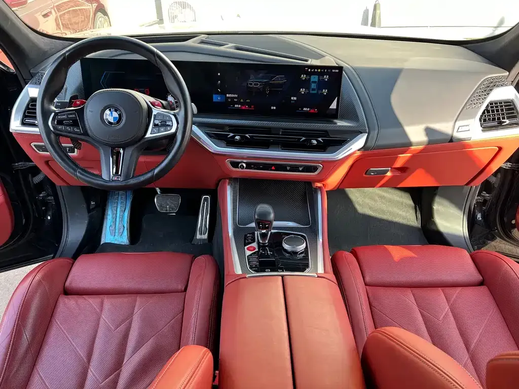BMW XM — фото 6