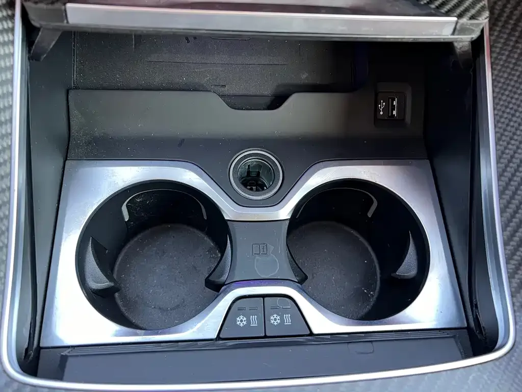 BMW XM — фото 2