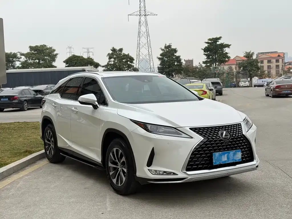 Lexus RX — фото 2