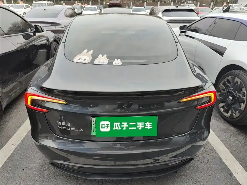 Tesla Model 3 — фото 5