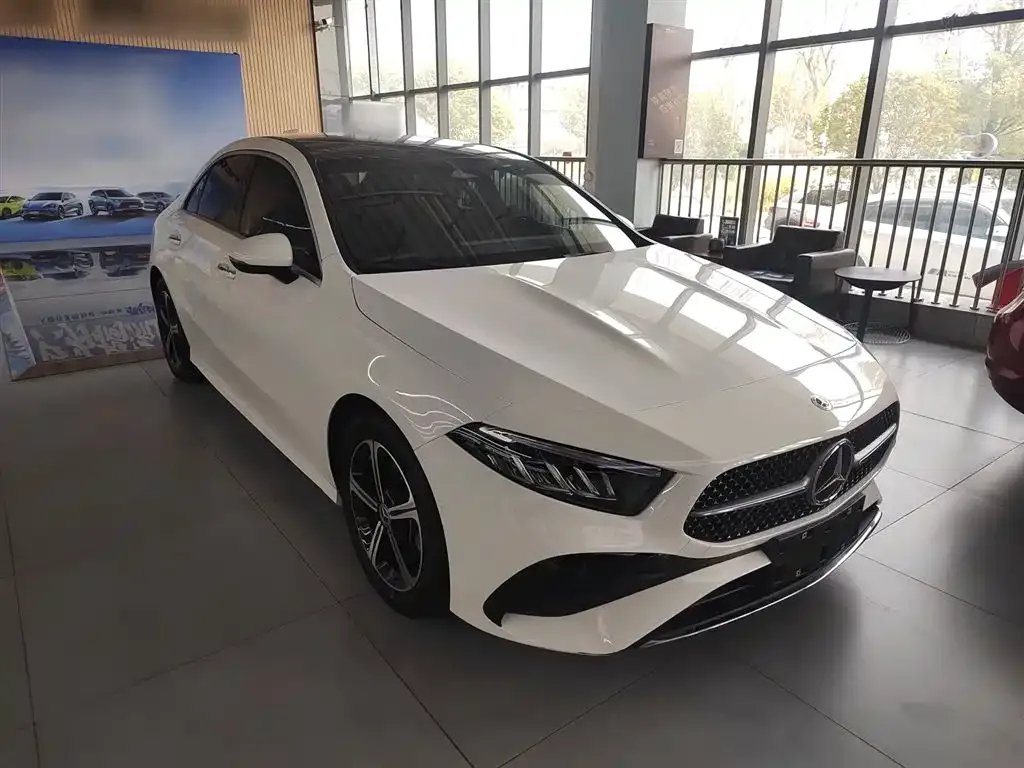 Mercedes-Benz A-Class — фото 10